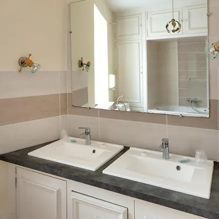 Hotel De France 3*