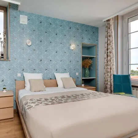 Hotel De France 3*